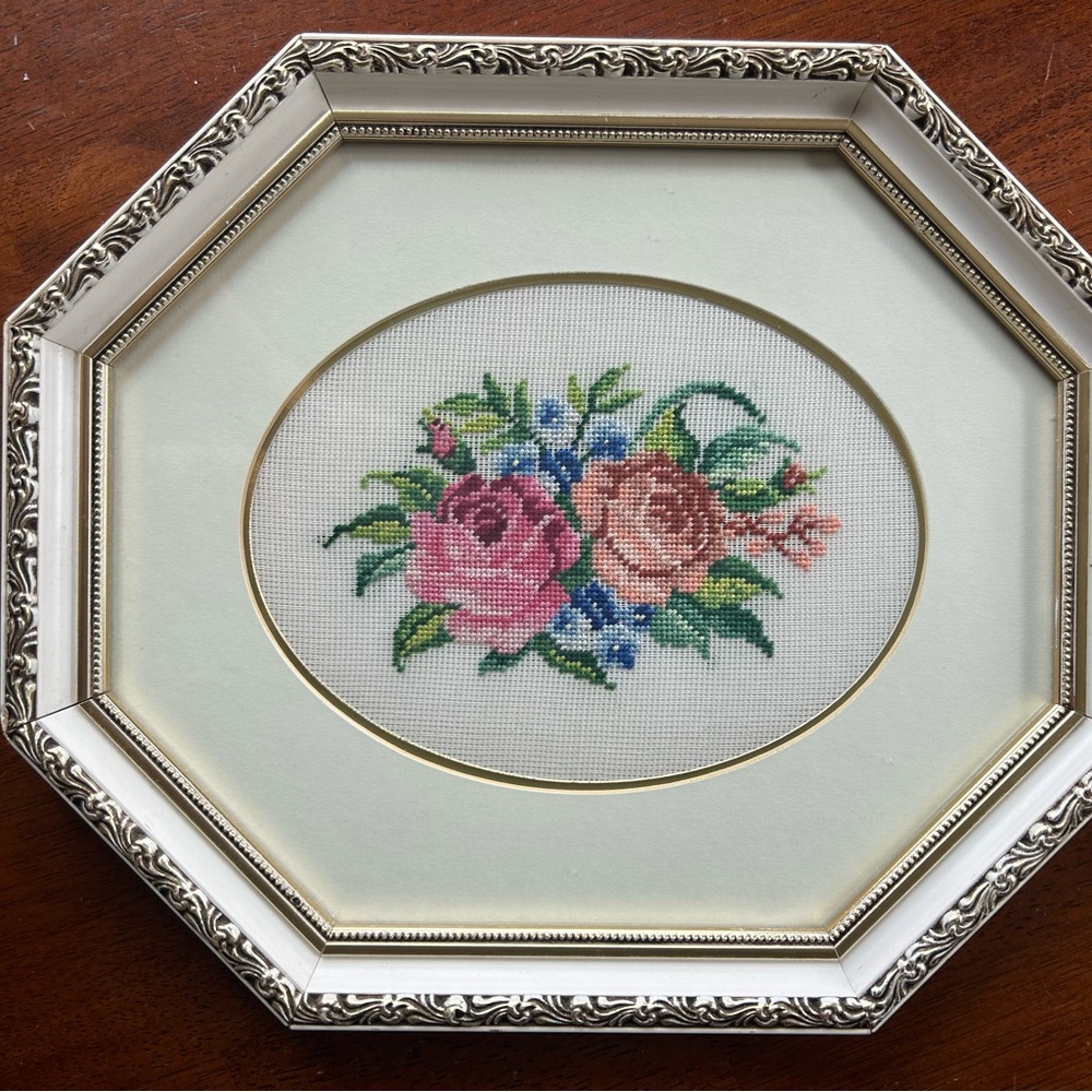 Vintage Floral Needlepoint Wall Hanging EUC